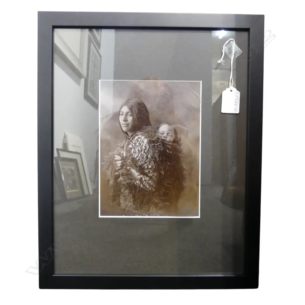 c.1900 PHOTOGRAPHER UNKNOWN portrait of a Māori woman & child wearing a tag clock 185 x 140mm Image 1++