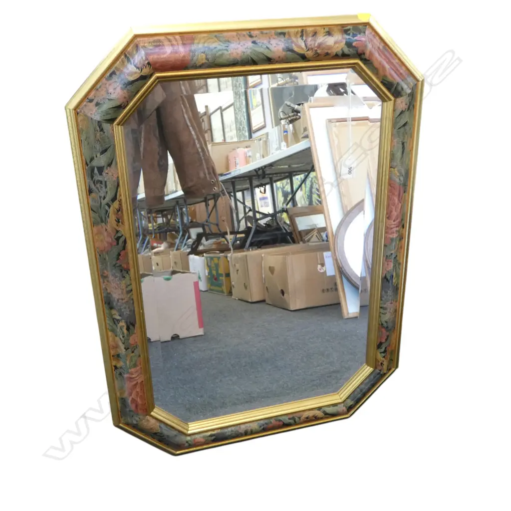 OCTAGONAL MIRROR 730x530mm Image 1++