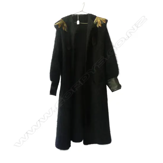 LONG BLACK MOHAIR COAT