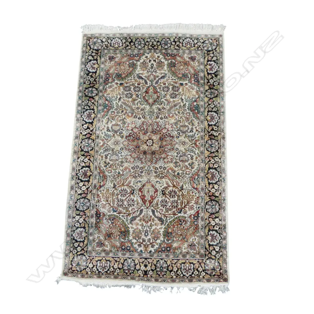 HAND KNOTTED SILK RUG 1510x920mm Image 1++