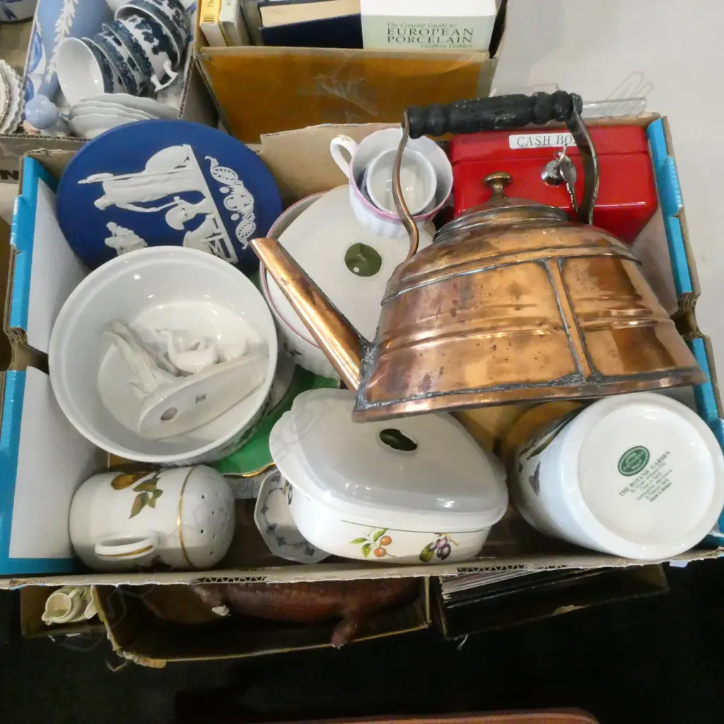 ASST. CHINA; ROYAL WORCESTER, PORTMEIRION + COPPER KETTLE Image 1++