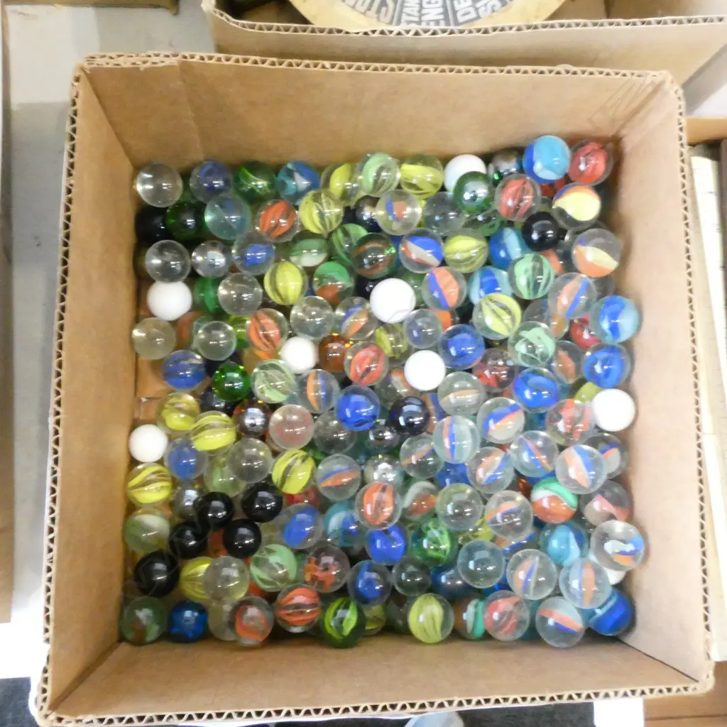 ASST. MARBLES Image 1++