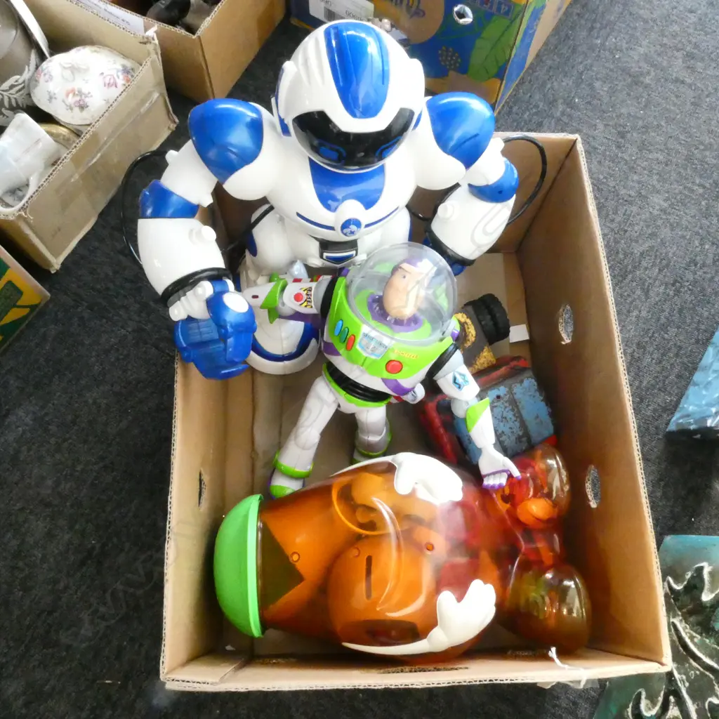 LRG TOYS; WOW WEE ROBOSAPIEN HUMANOID, BUZZ LIGHTYEAR, MR POTATOHEAD & TRUCK CAB Image 1++