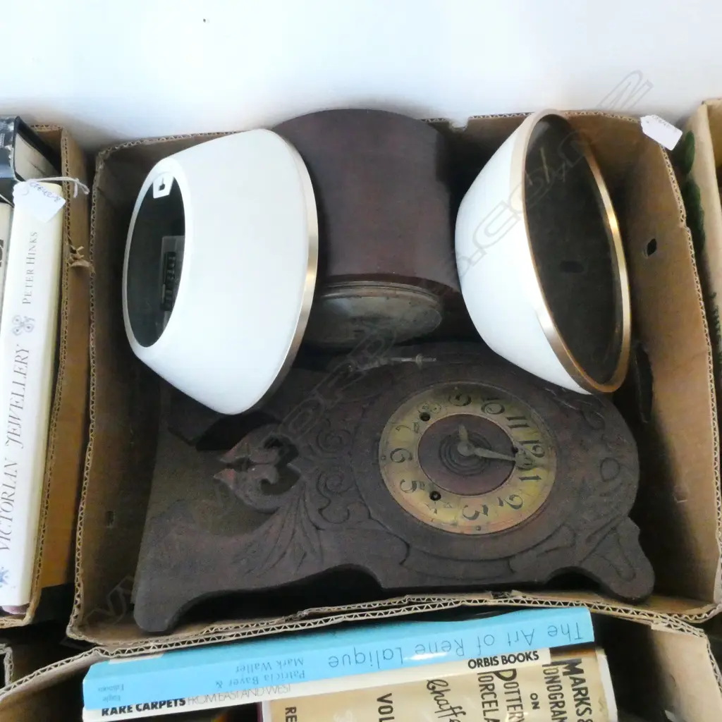 BOX OF ASST. CLOCKS Image 1++
