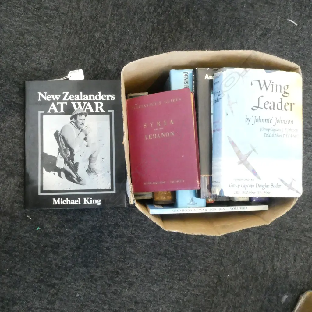 NEW ZEALANDERS AT WAR by MICHAEL KING w. 9 OTHER WAR REFERENCE/NOVELS Image 1++