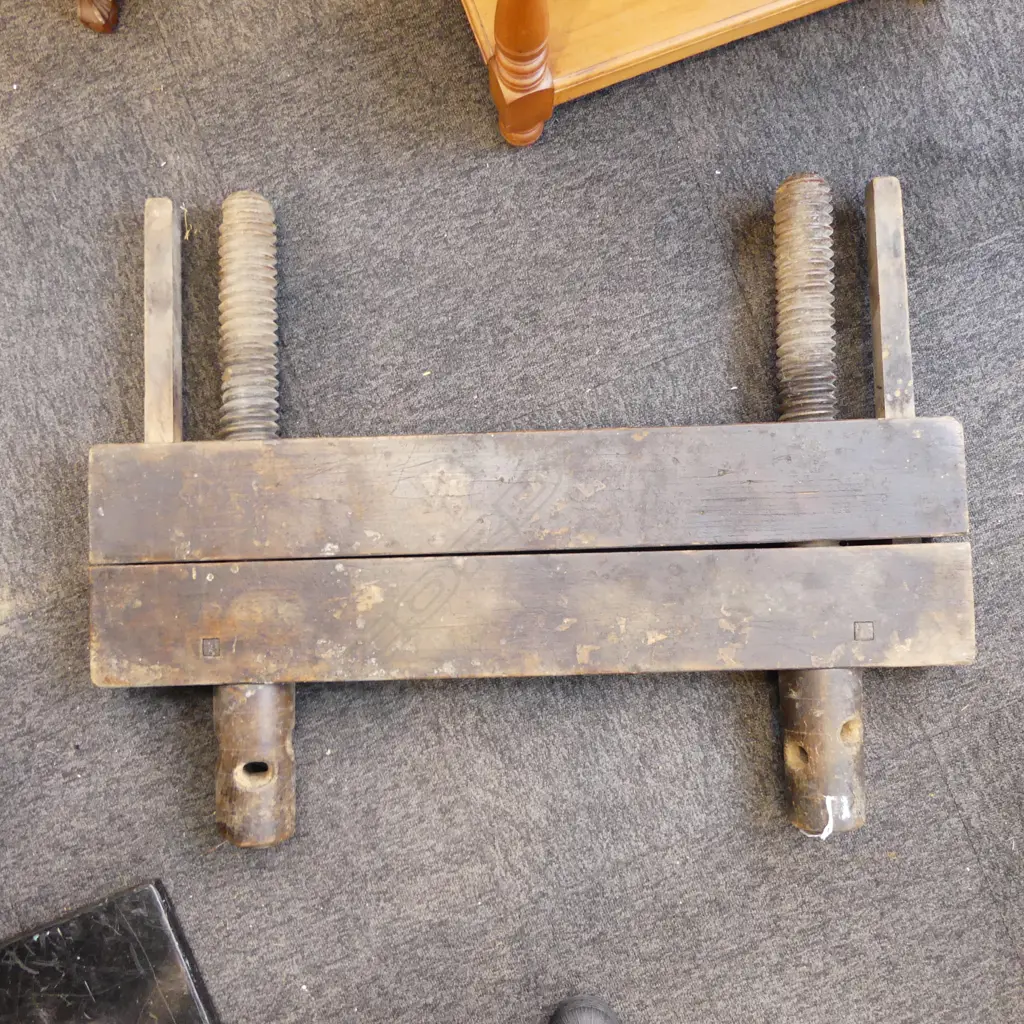 LG 19thC WOOD VICE BY HARRILD & SONS W.905mm Image 1++