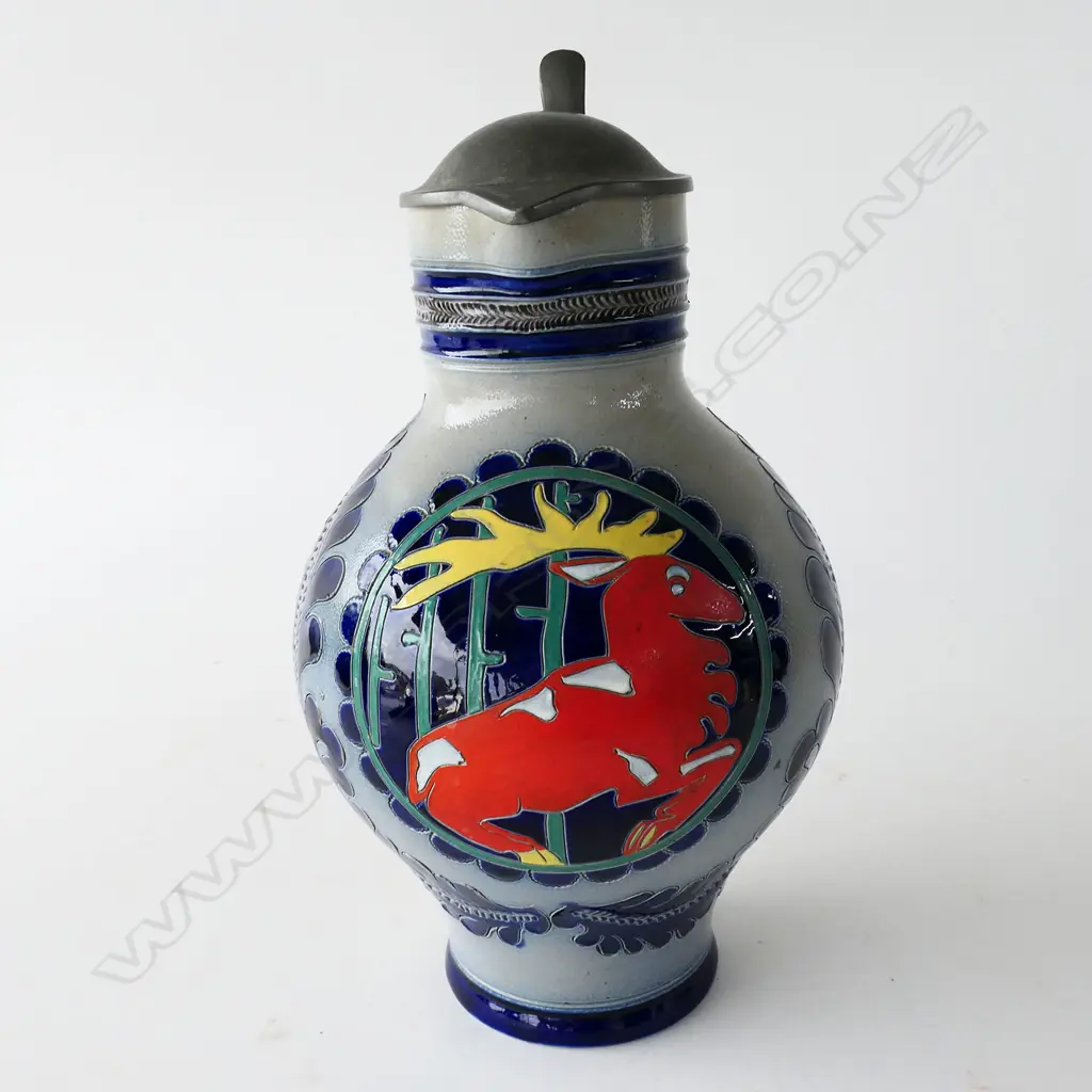 ASST. CHINA, STONEWARE, CROWN LYNN, W.GERMAN REINDEER LIDDED JUG, etc Image 1++