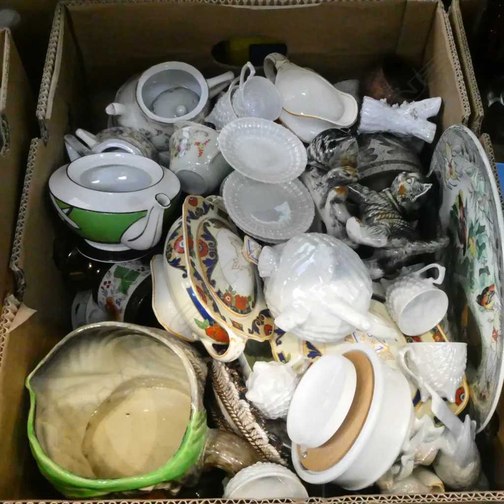 BOX OF ASST. CHINA Image 1++