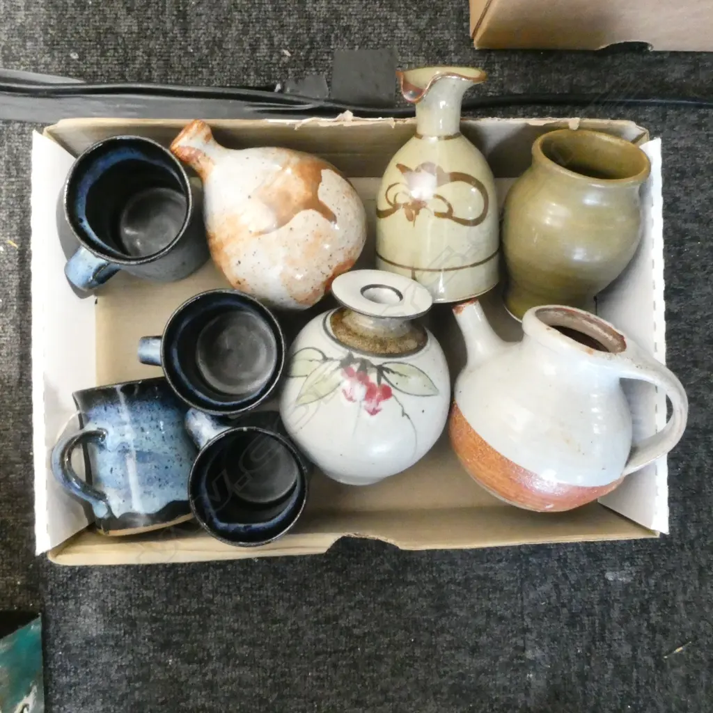 COLLECTION NZ STUDIO POTTERY INCLDS; NEIL GRANT, DON THORNLEY & PETER STICHBURY COFFEE MUGS Image 1++