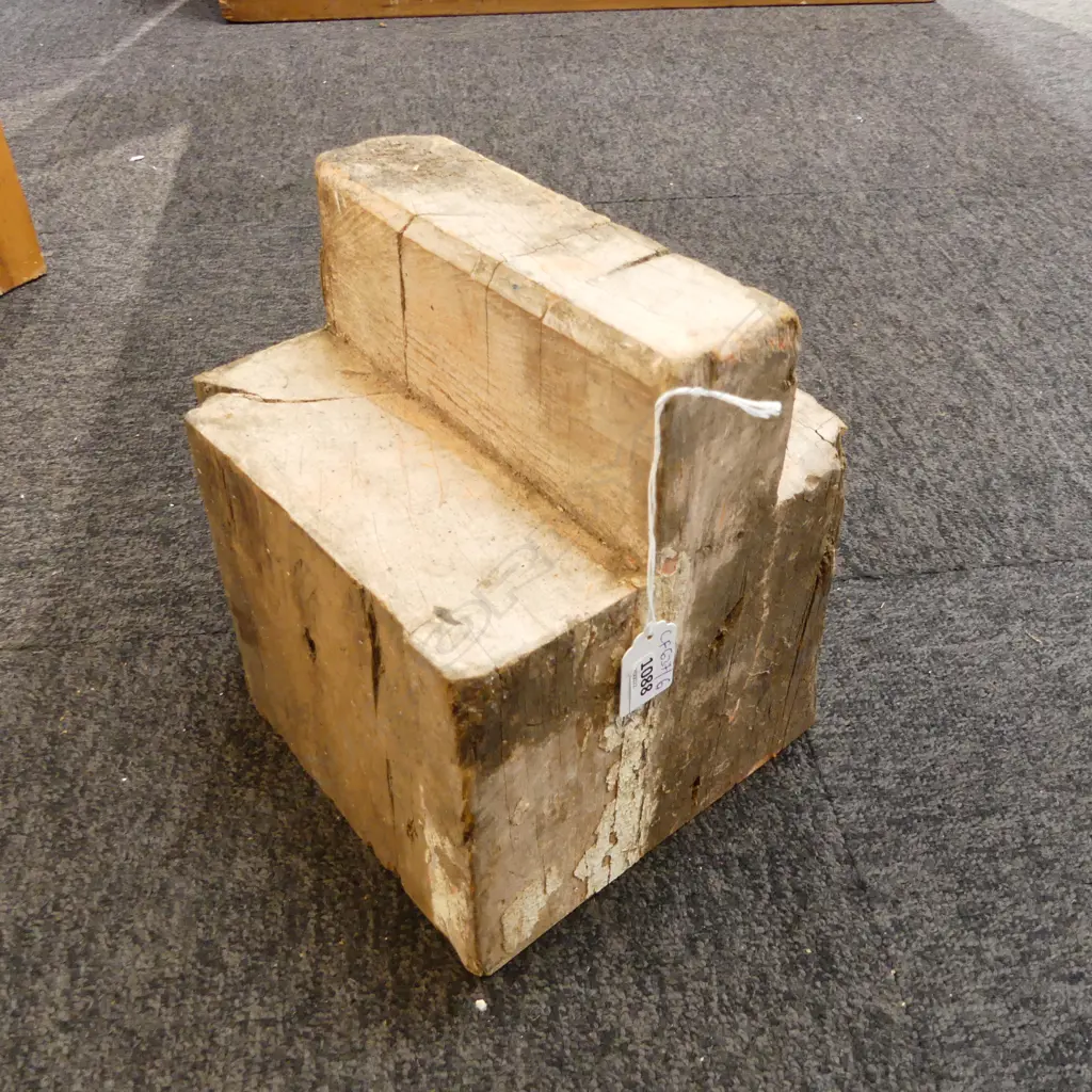 DOOR STOP - TIMBER EX ERSKINE COLLEGE WGTN H.230mm Image 1++
