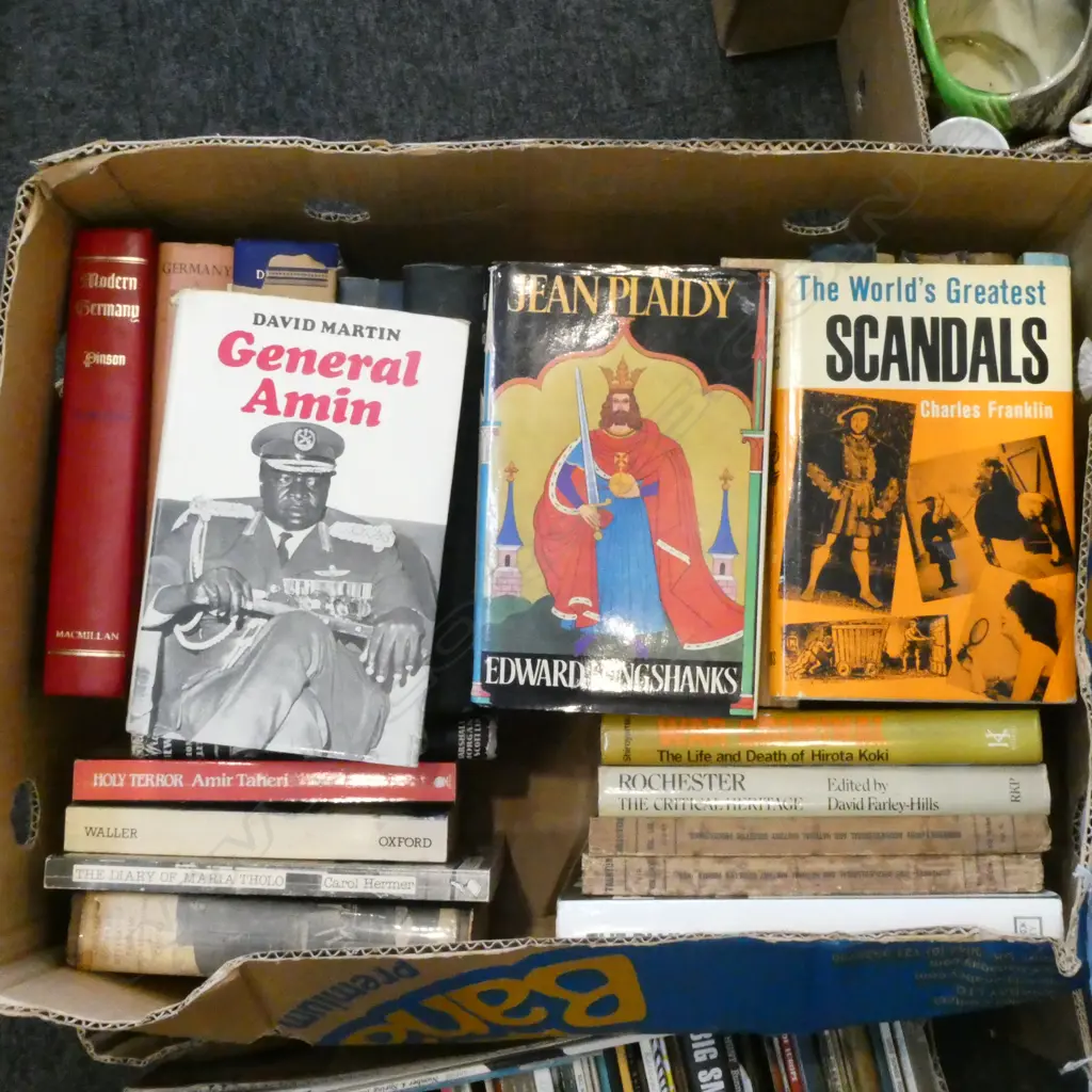 ASST. GENERAL HISTORY BOOKS Image 1++