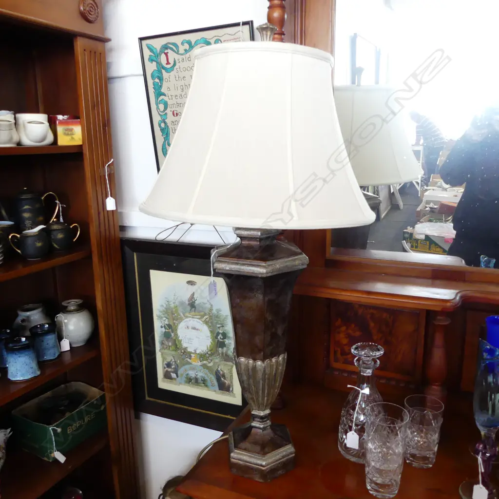 TABLE LAMP H.850mm finial repaired Image 1++