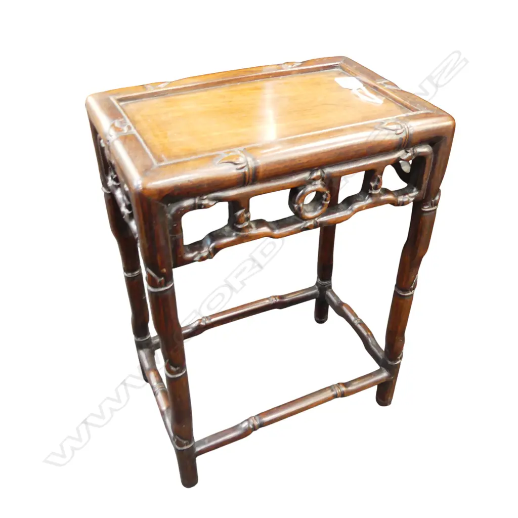 QUALITY CHINESE ROSEWOOD SIDETABLE bamboo carved detail. Carved & pierced frieze.330 x 210 x 470mm Image 1++