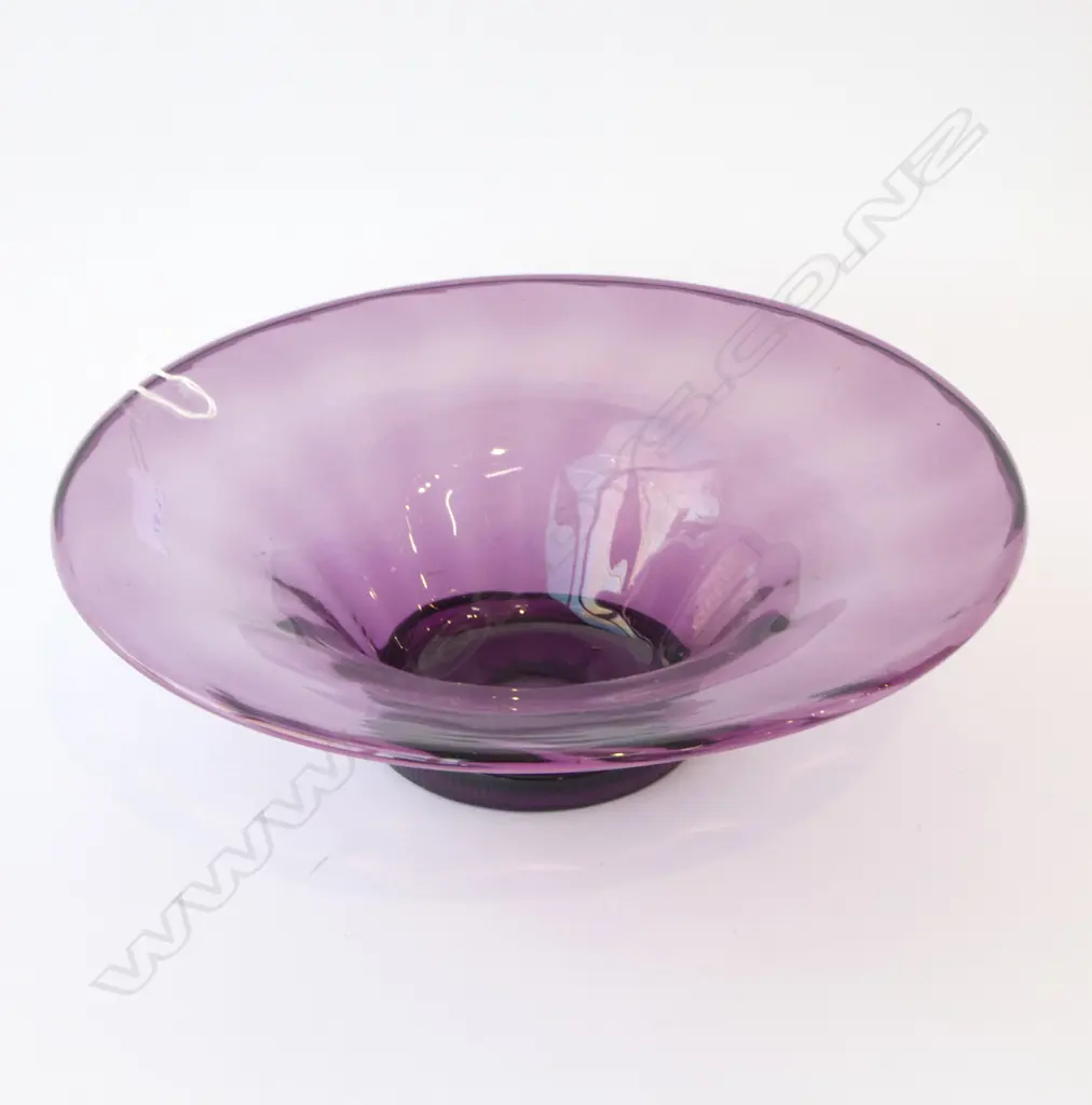 WHITEFRIARS LARGE RIBBED AMYTHEST GLASS BOWL BARNABY POWELL 1930’S, D.315MM Image 1++