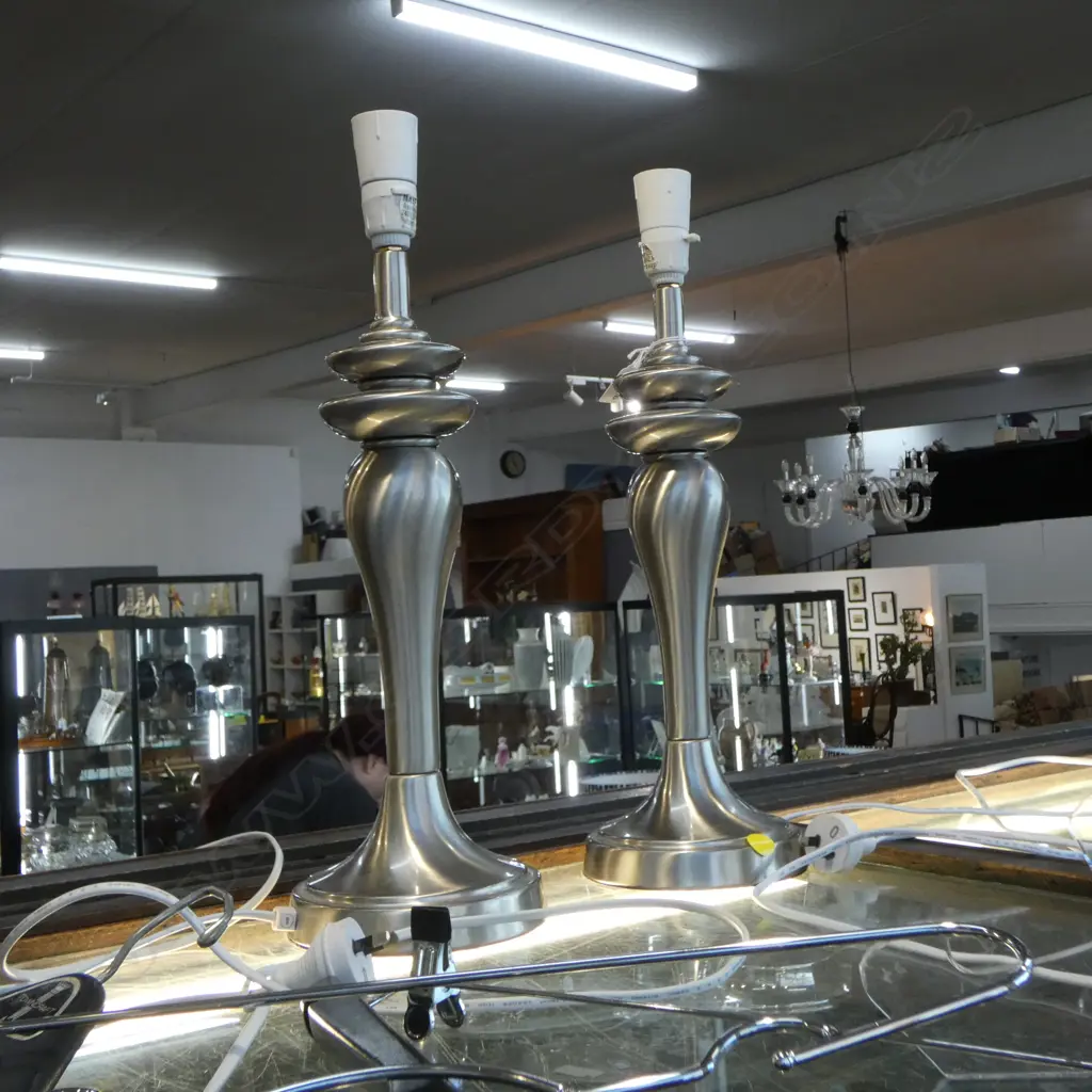 PR MODERN SILVER METAL TABLE LAMPS, BASES ONLY H.470mm Image 1++