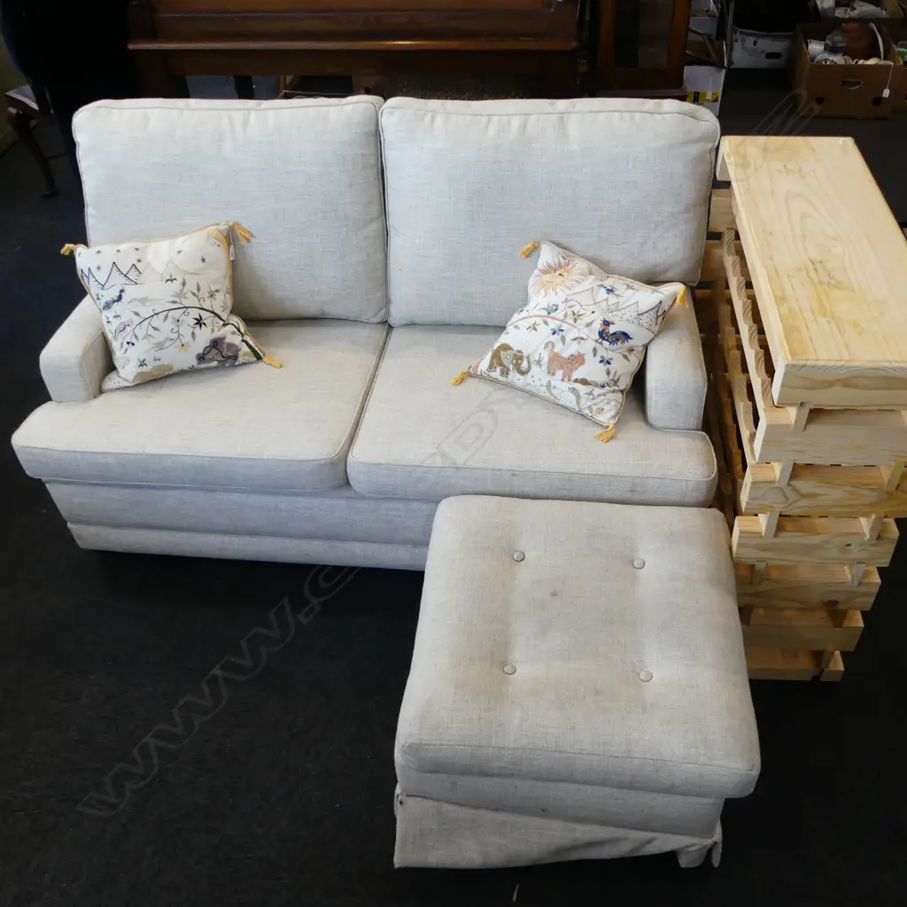 SOFA 1500x750x850mm + OTTOMAN (MARKS) Image 1++