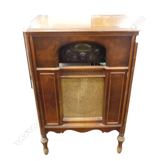 VINTAGE FLOOR STANDING MAHOGANY ATWATER KENT BRAND RADIO H1000 W630MM