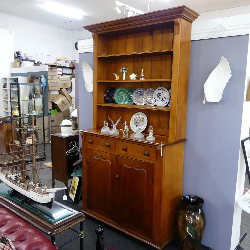ANTIQUE KAURI WELSH DRESSER 1410x470x2500mm Image 1++