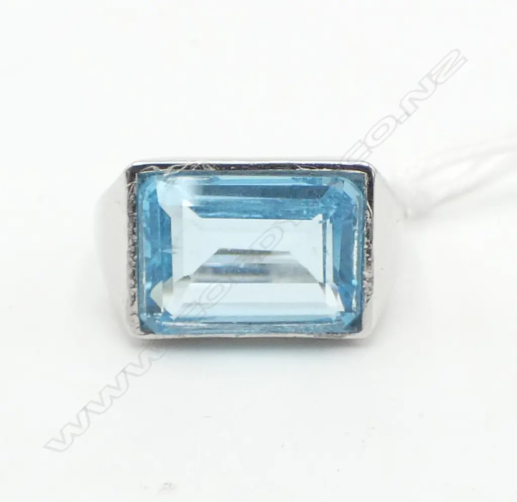 SILVER TOPAZ SET RING, ADJUSTABLE SIZE, stone glued in Image 1++