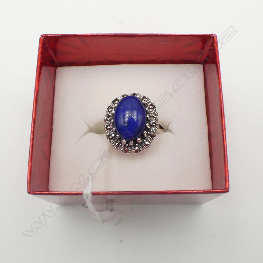 SILVER MARCASITE & LAPIS LAZULI RING, 6.17gm, SIZE O Image 1++