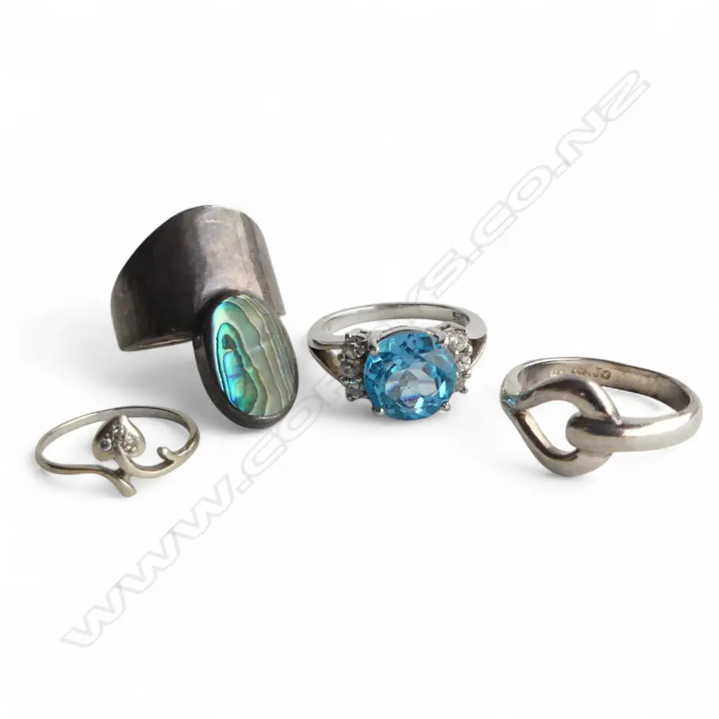 4 STG SILVER RINGS Image 1++