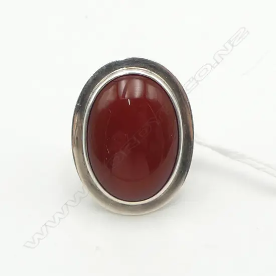 **RTV**S/SILVER CARNELIAN RETRO DRESS RING 12 GMS SIZE N