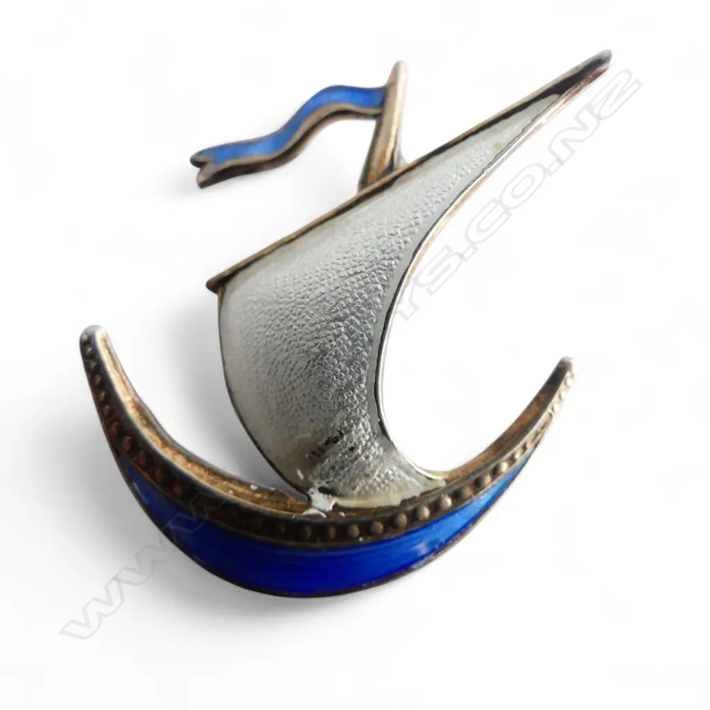NORWAY SILVER BOAT BROOCH Image 1++