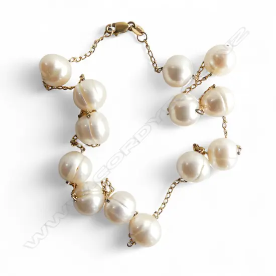 (19) 9CT GOLD AND FRESH WATER PEARL NECKLACE 2.38gms (val $3,895) ATTACHED