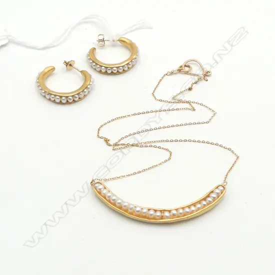 (23) PAIR GOLD PLATED & FRESHWATER PEARL HOOP EARRINGS AND MATCHING NECKLACE VALUATION ATTACHED