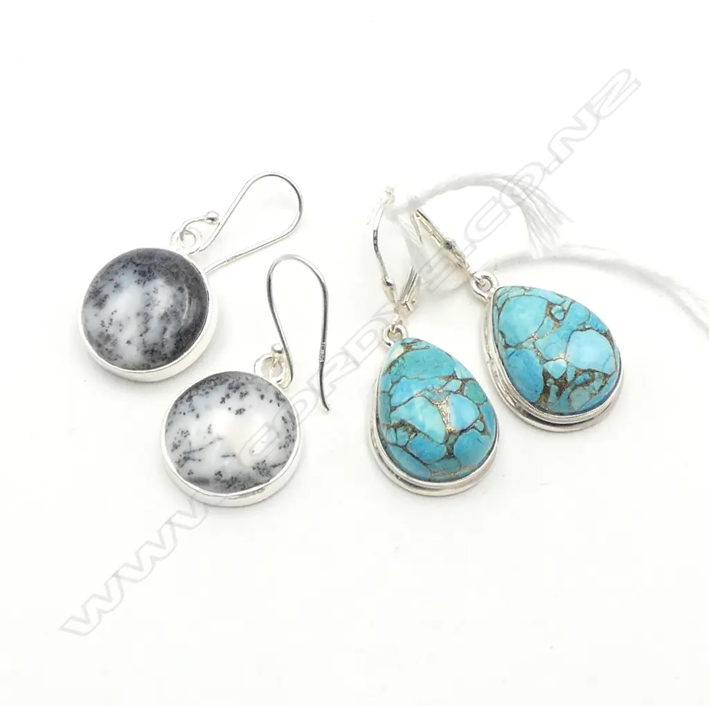 2 PRS SILVER DROP EARRINGS; TURQUOISE STYLE & MOSS AGATE Image 1++