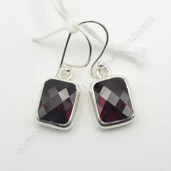 SILVER & CUSHION CUT GARNET EARRINGS 