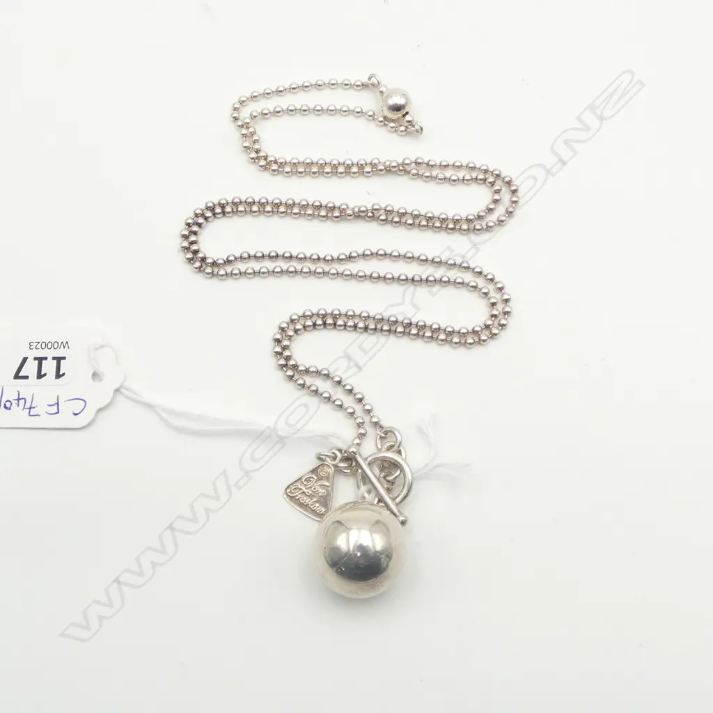  STG SILVER NECKLACE BY VON TRESKOW Image 1++