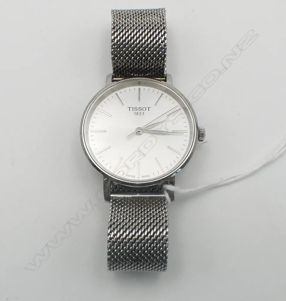 TISSOT WRIST WATCH, RUNNING Image 1++