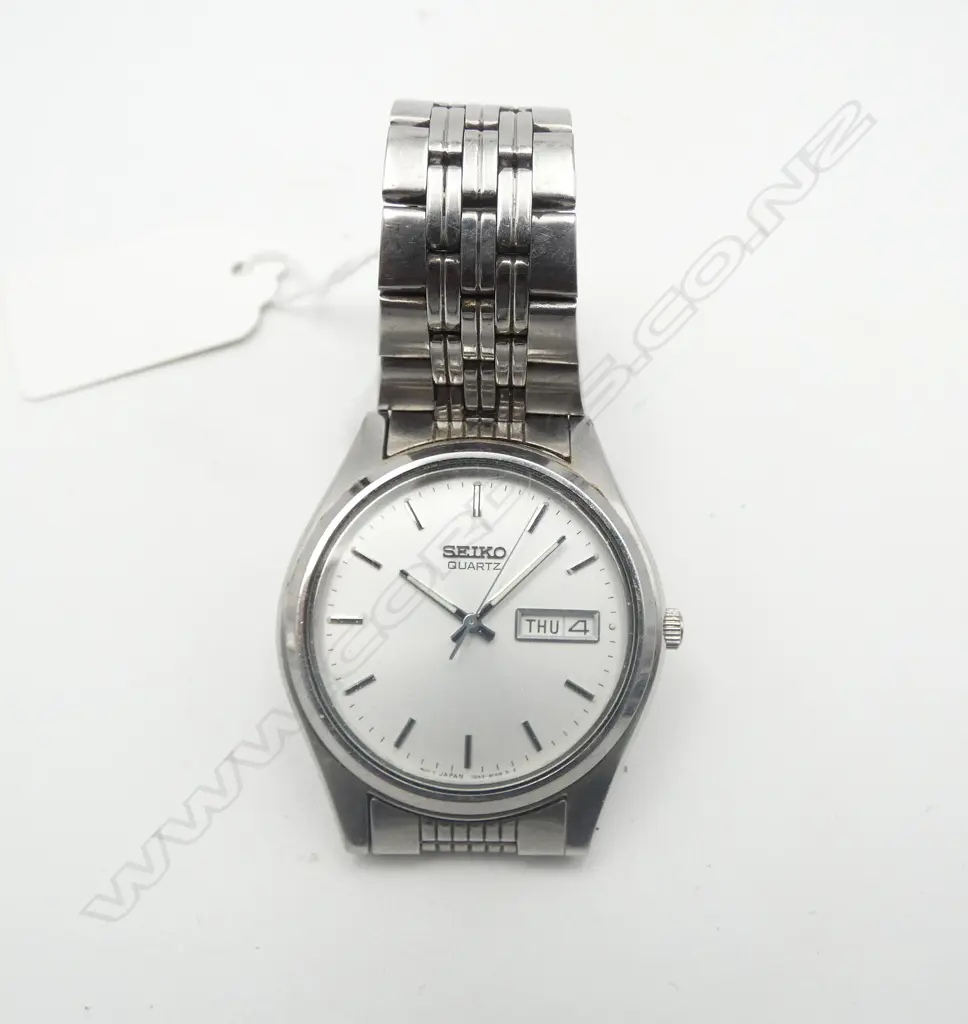 SEIKO QUARTZ WRIST WATCH, JAPAN Image 1++