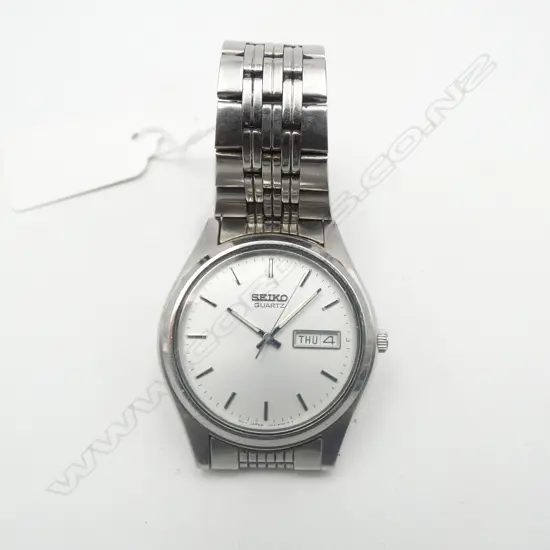 SEIKO QUARTZ WRIST WATCH, JAPAN