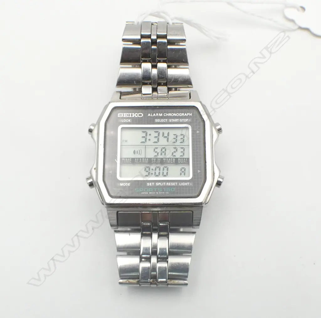 SEIKO 'SPORTS 150' VINTAGE DIGITAL WRISTWATCH screen working Image 1++