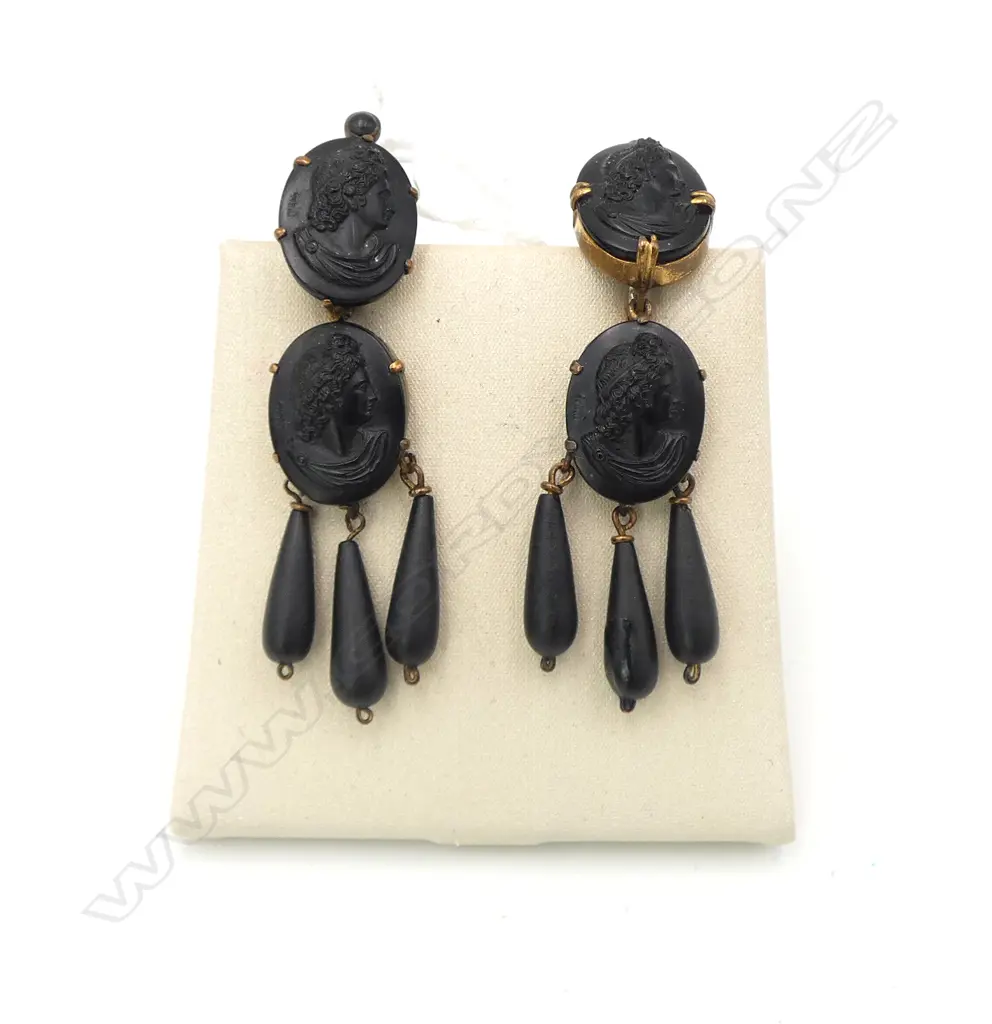 PR VICTORIAN GOLD PLATED JET/BAKELITE? MOURNING EARRINGS, SIGNED Image 1++