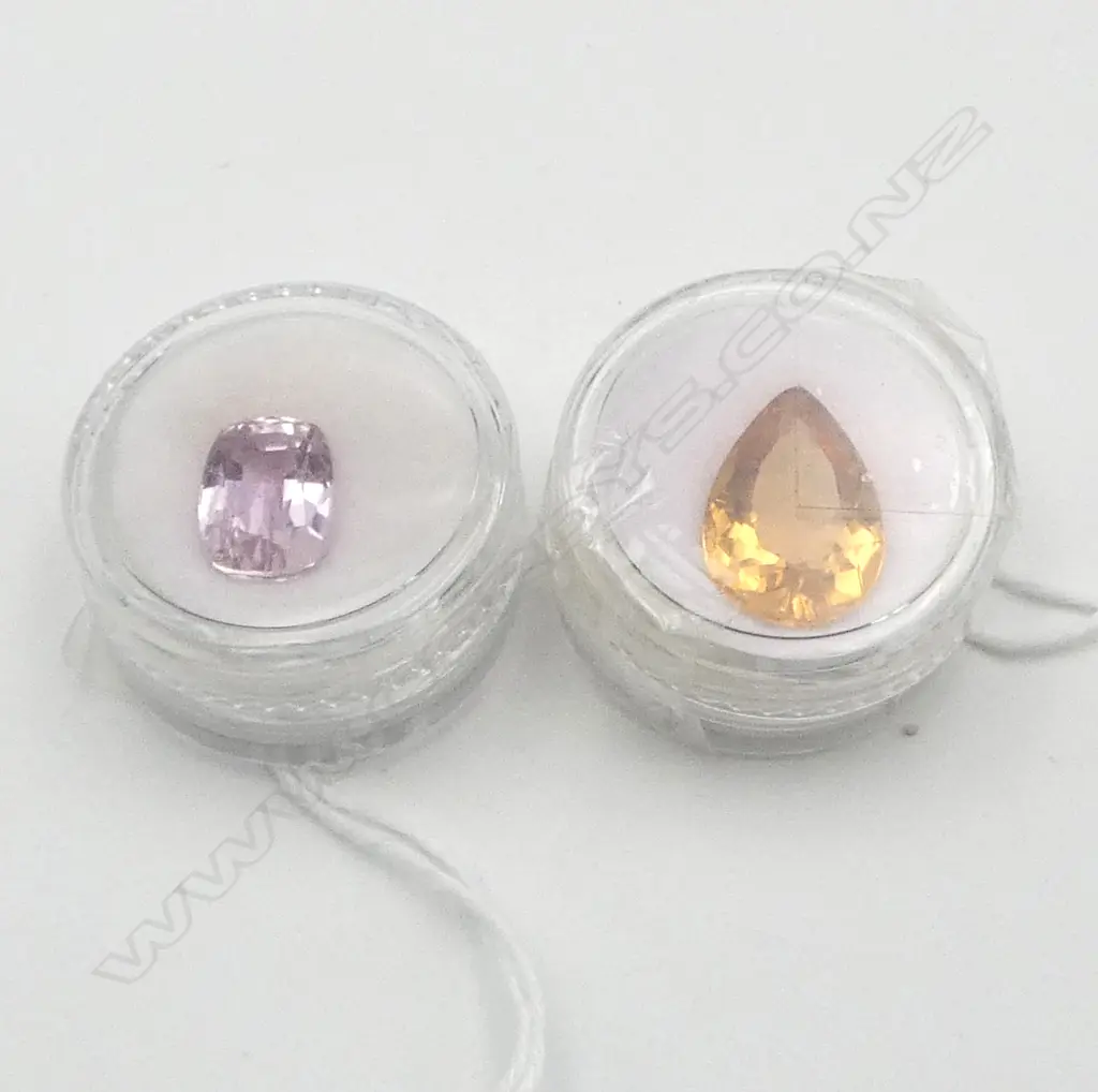 TWO GEMSTONES; KUNZITE, FANCY CUT, 6.2ct & PEAR CUT CITRINE, 7.67ct Image 1++