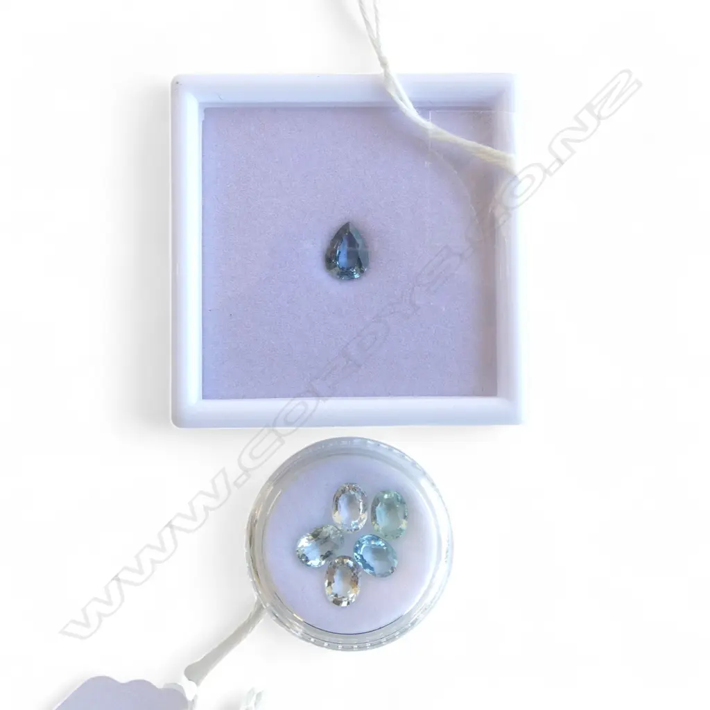 GEMSTONES; PEAR CUT BLUE SAPPHIRE, 1.18ct & 5 OVAL CUT AQUAMARINES, 4.26ct Image 1++