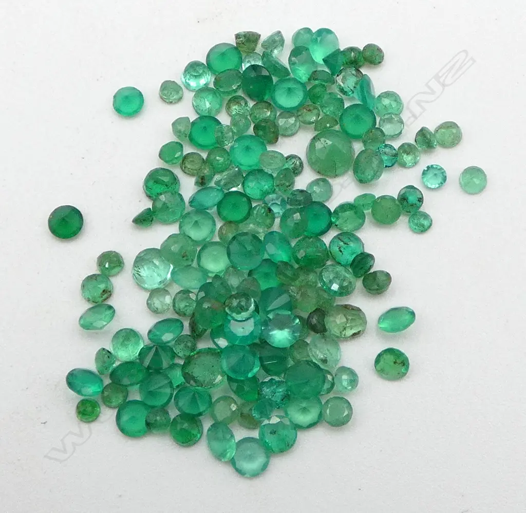 LOOSE EMERALDS, ROUND FACET CUT, 10ct Image 1++