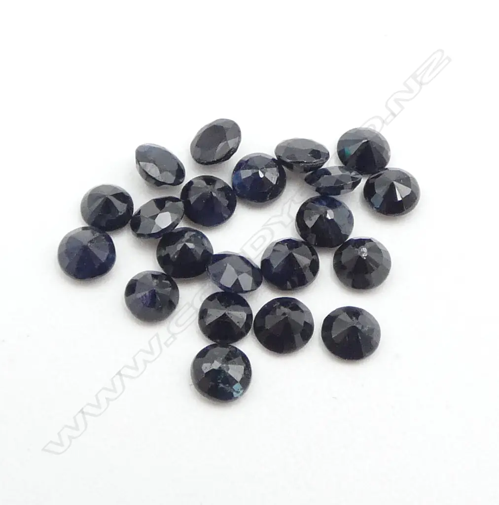 ROUND FACET CUT BLACK SAPPHIRES, 5ct Image 1++
