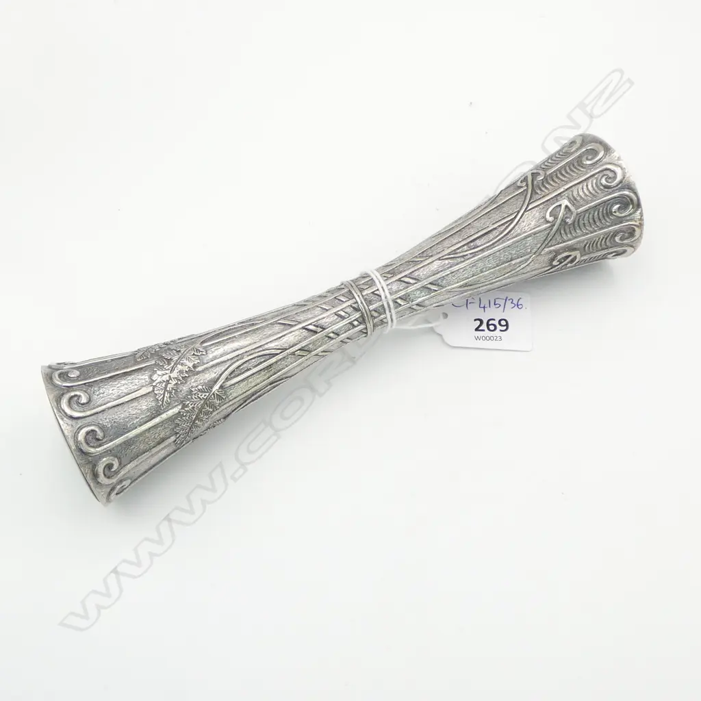 1990 COMMONWEALTH GAMES EP BATON BY PETER WOODS L.200mm Image 1++