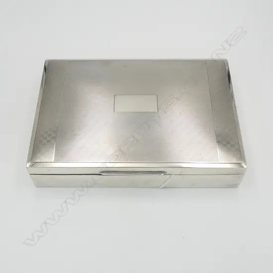 STERLING SILVER  PLAYING CARD OR CIGARETTE CASE 524gms (includes wood liner)