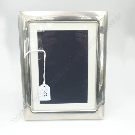 STG SILVER PHOTO FRAME, SHEFFIELD 1997 220x175mm overall