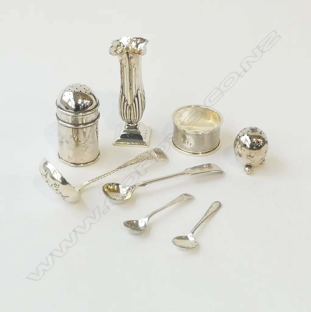SILVER: 2 PEPPERETTES + 2 SPOONS + NAPKIN RING. 87gms + SILVER VASE plaster base + S/PLATE SPOON Image 1++