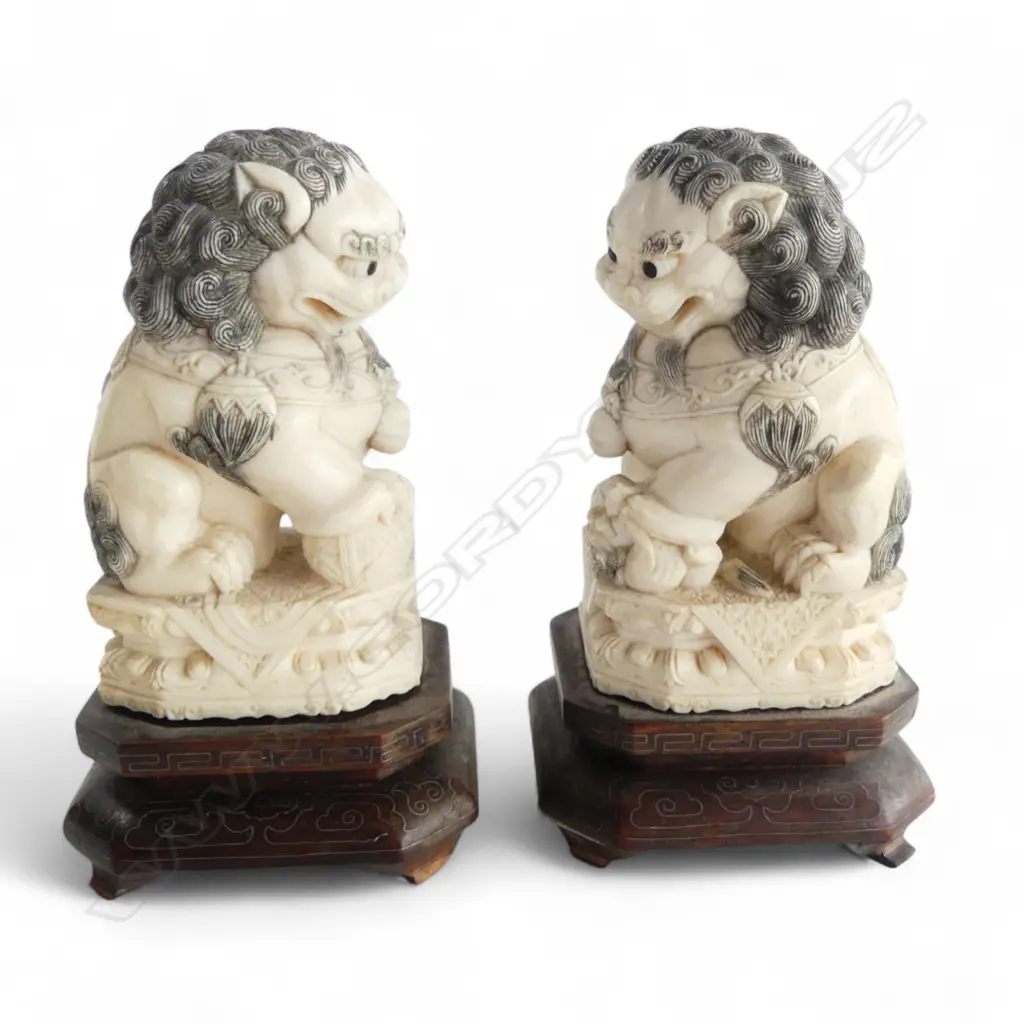 PR IVORY FOO TEMPLE DOGS ON WOODEN STANDS H.140mm Image 1++