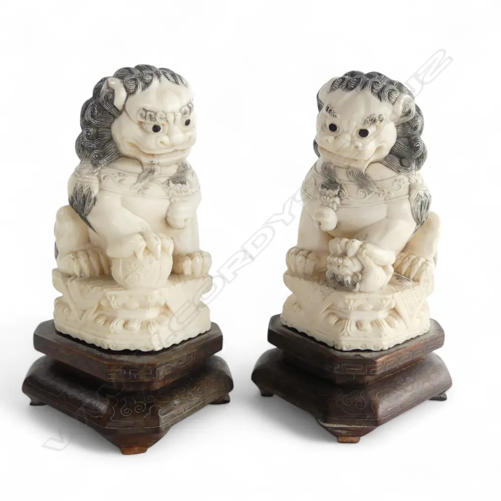 PR IVORY FOO TEMPLE DOGS ON WOODEN STANDS H.140mm Image 1++