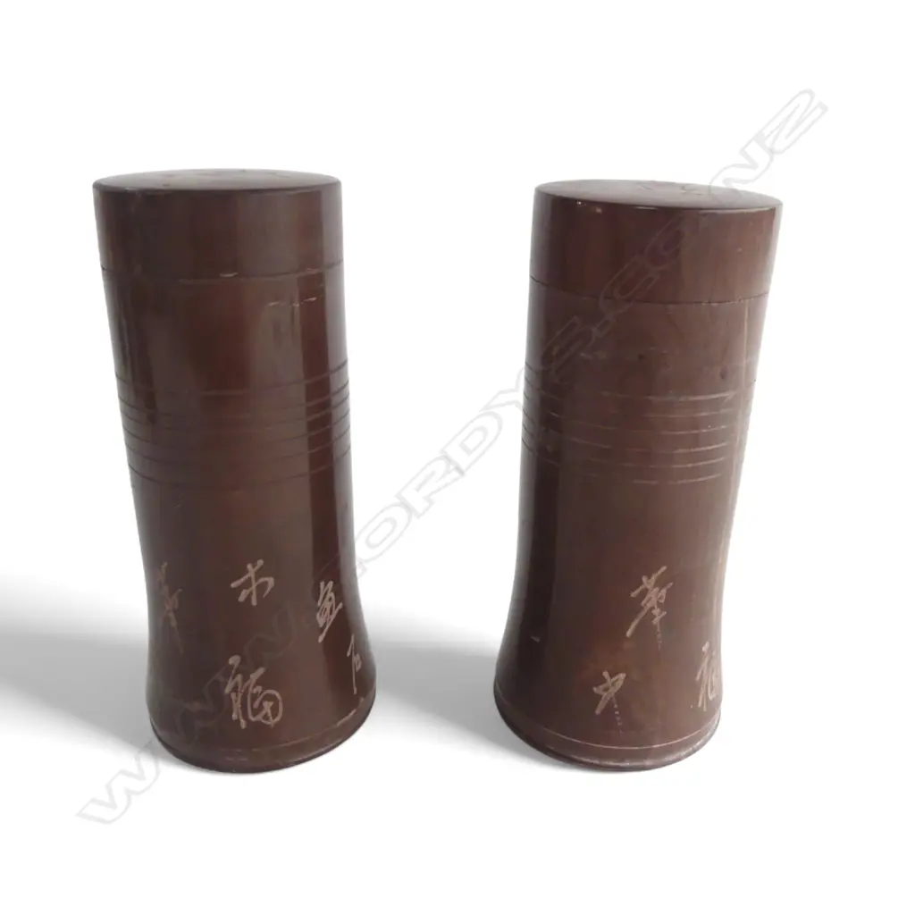 2 STONE ORIENTAL LIDDED CONTAINERS H.175mm Image 1++