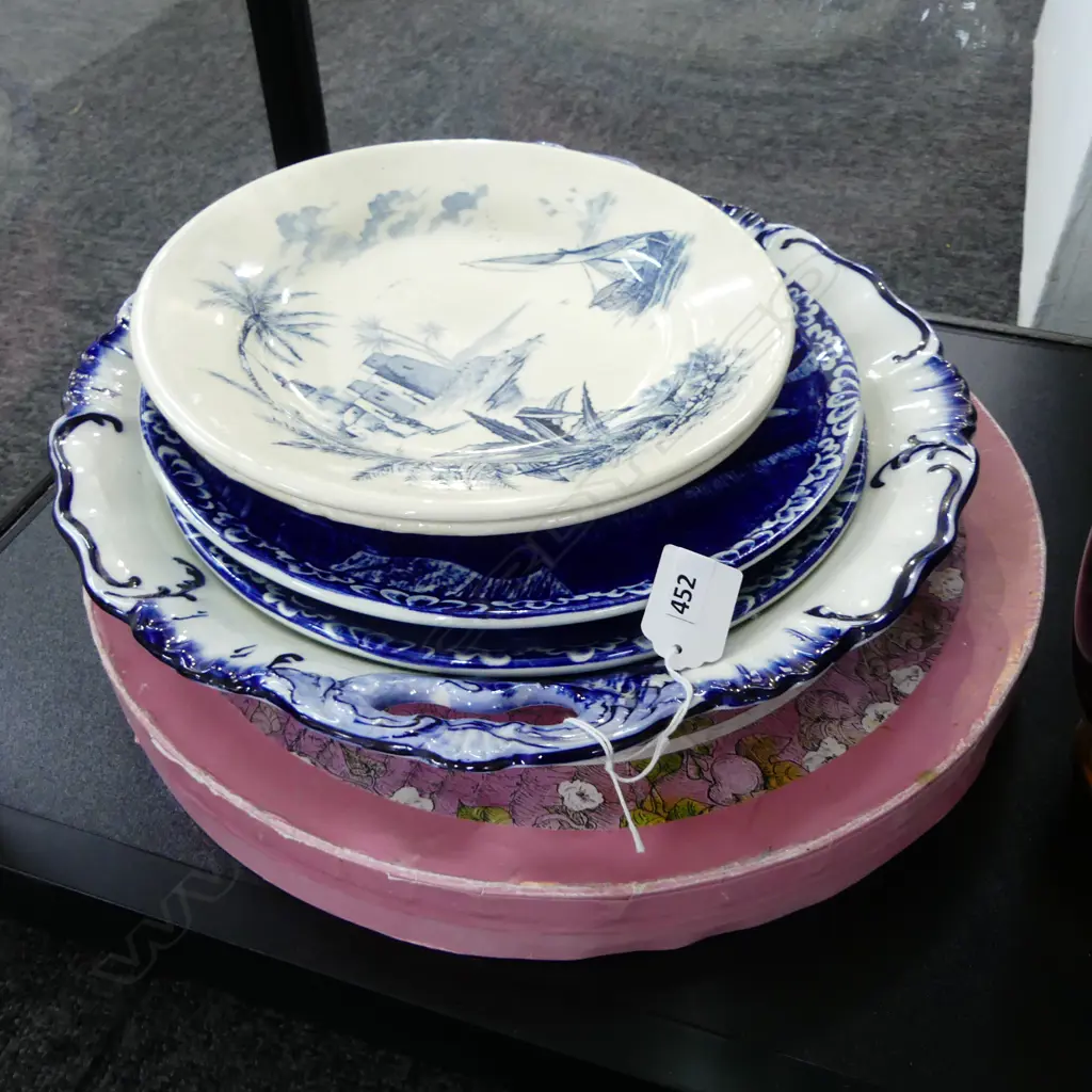 5 B/W CONTINENTAL PLATES + BOXED GIEN CAKE PLATE 320mm dia Image 1++