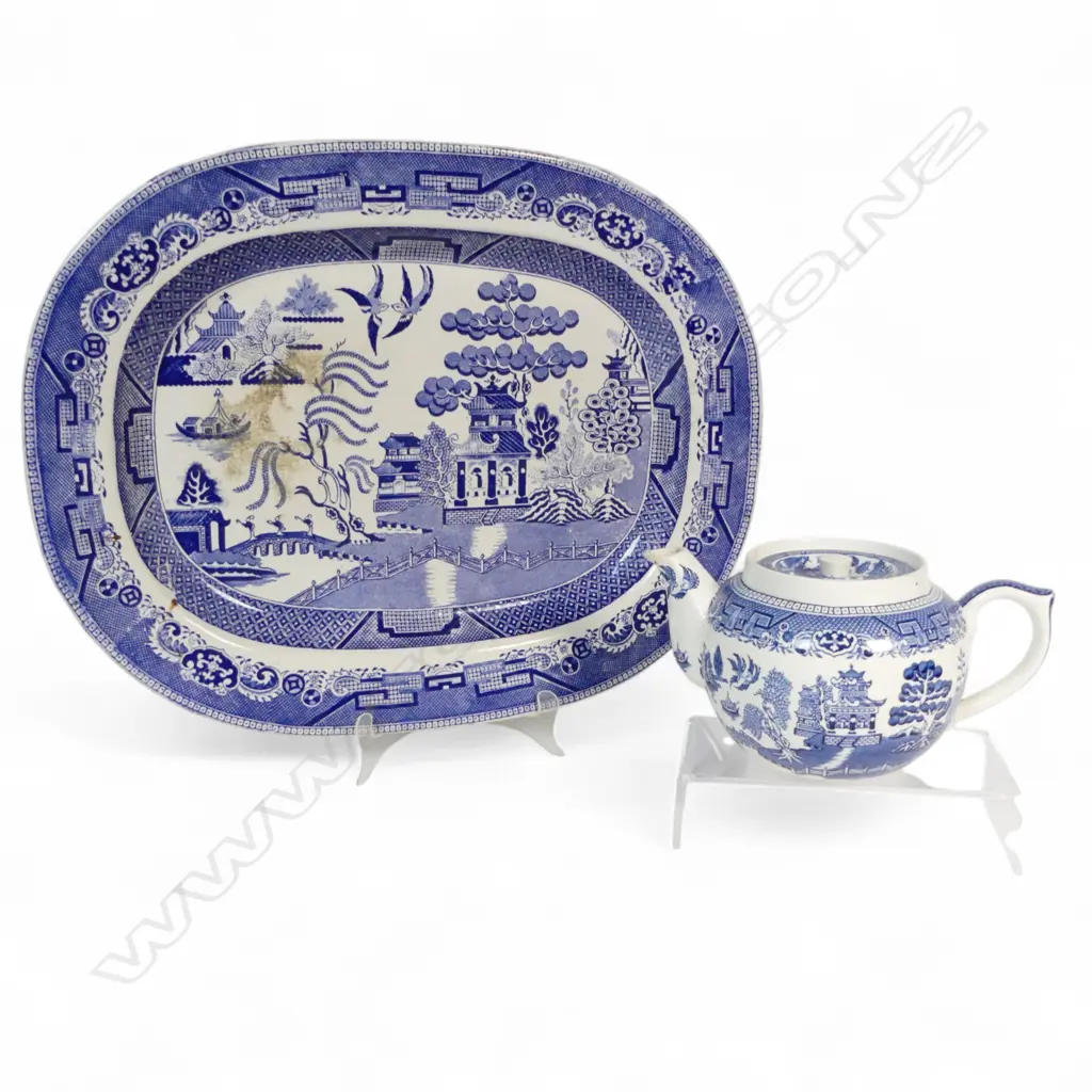 WILLOW PAT ASHET L460MM & WILLOW PAT TEAPOT H120MM Image 1++